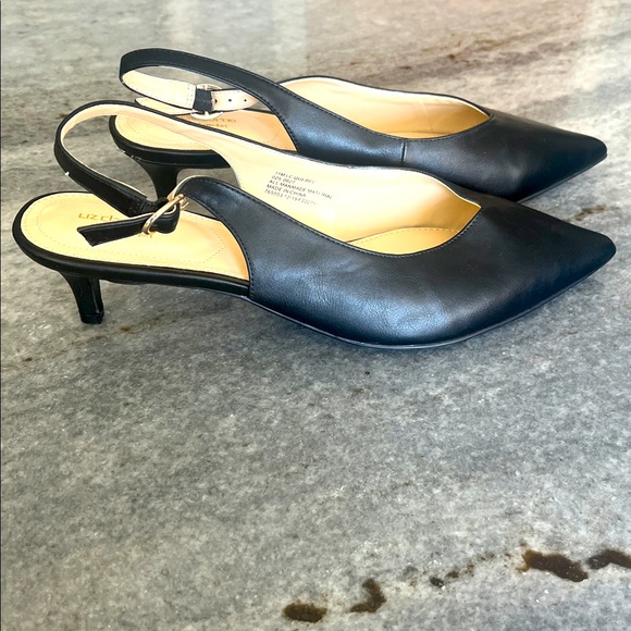 Liz Claiborne Fauz Leather Kitten Heel size 11 - Picture 1 of 9